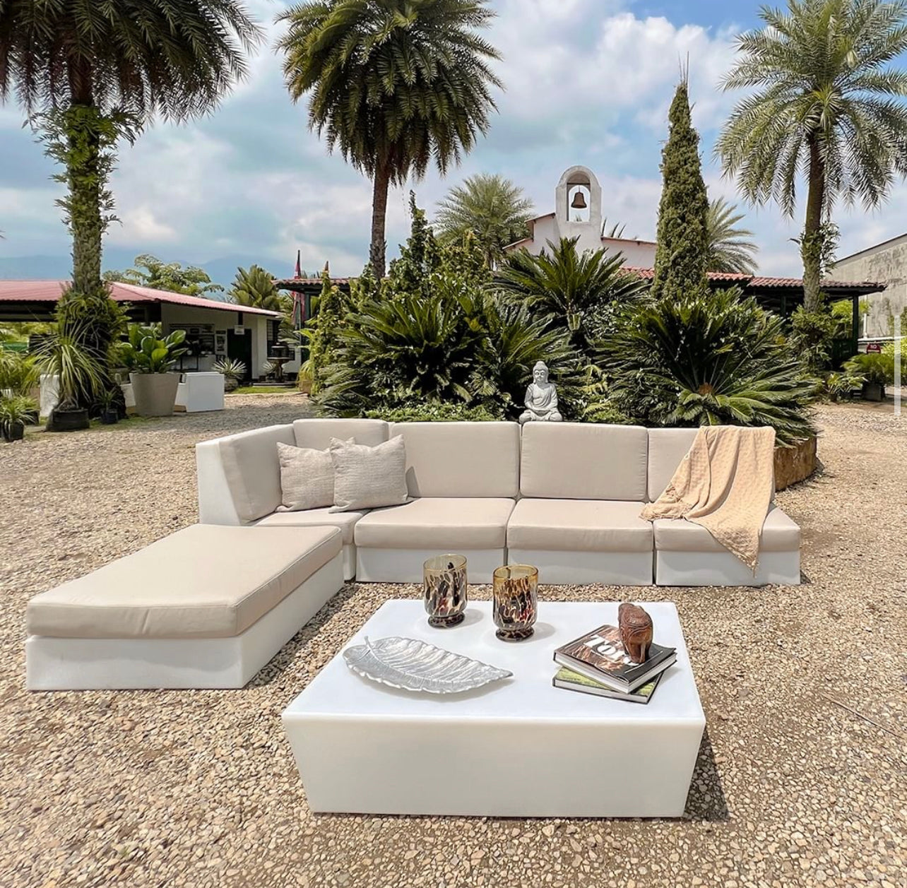 Summer Sectional Set
