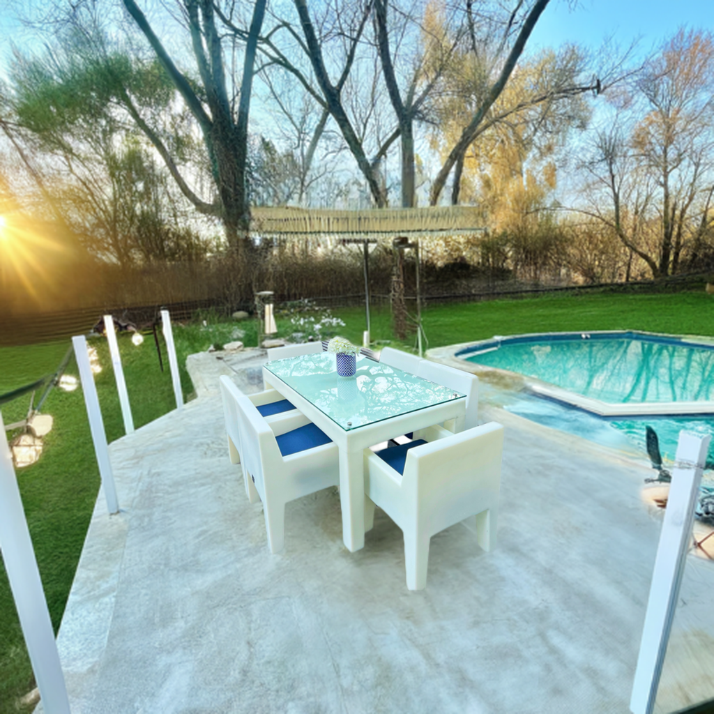 Dinning Table for Outdoor or Indoor