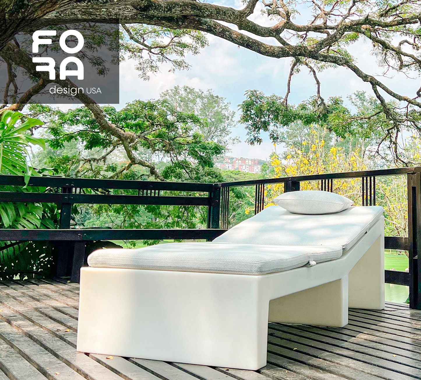 Soleil Pool Chair